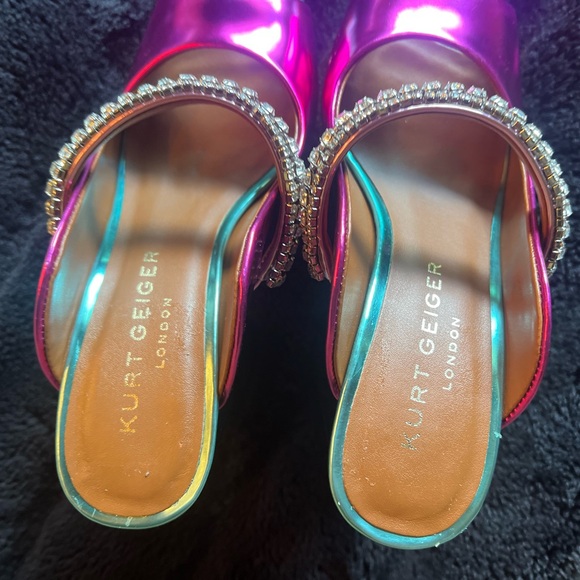 Kurt Geiger Fuchsia Platform Heels with Crystal Strap - Picture 3 of 5